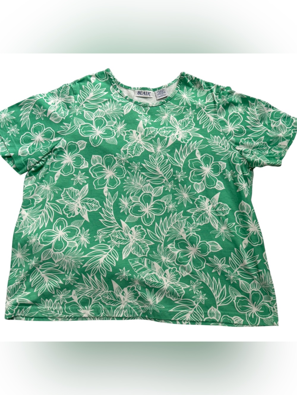 Blair Women’s Green and White Floral Kids Tee Size:XL